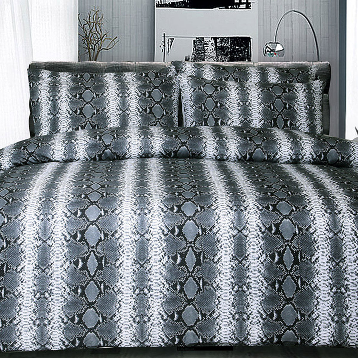 Big Sleep Snake Skin Black Quilt Cover Set Double