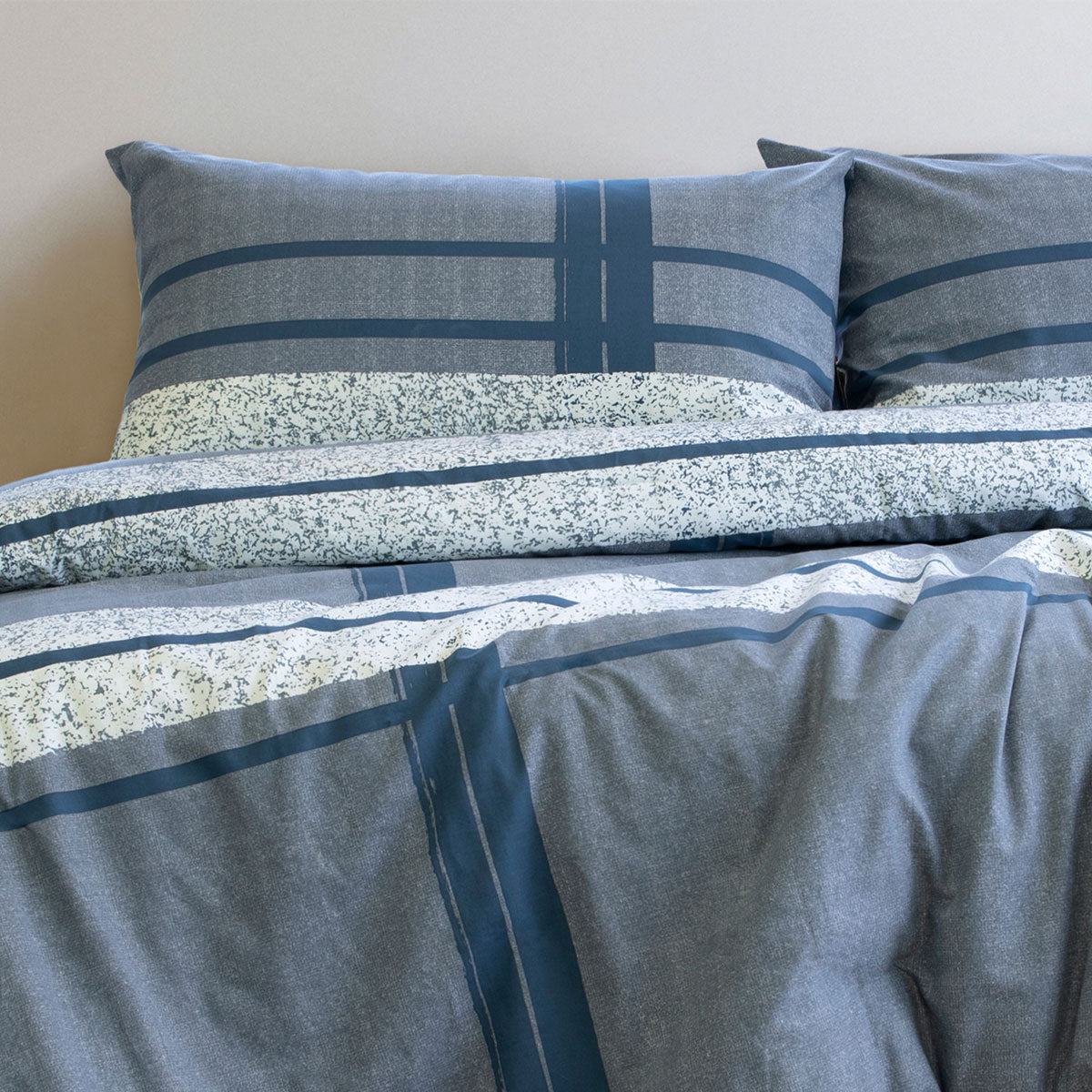 Ardor Mateo Navy Polyester Cotton Quilt Cover Set King