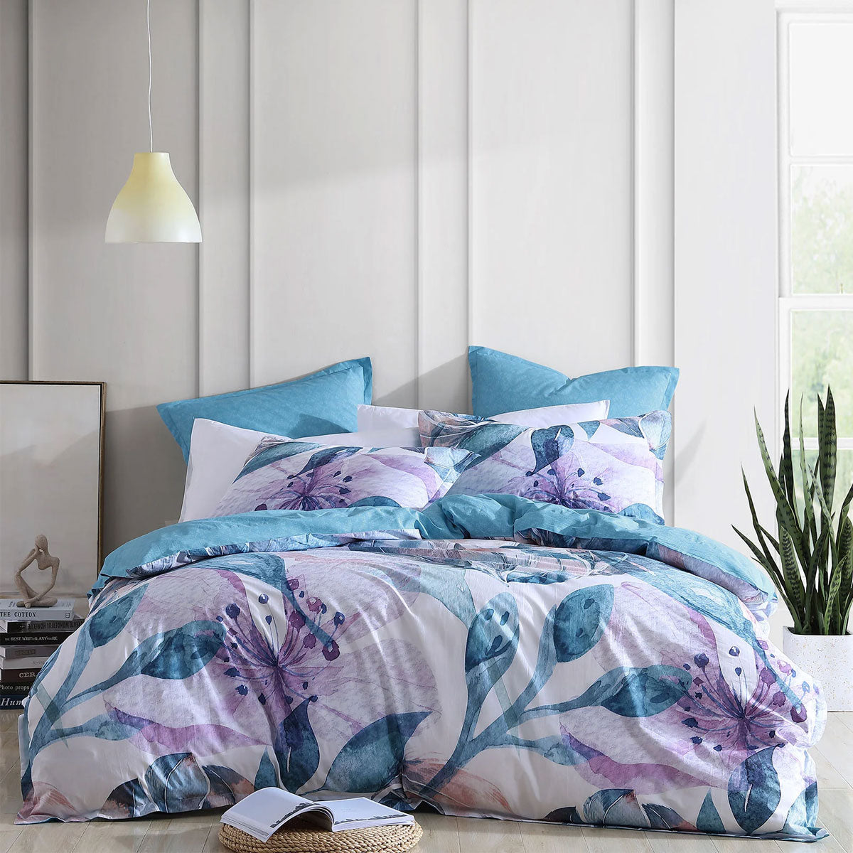 Logan and Mason Teagan Lilac Cotton-rich Percale Print Quilt Cover Set Super King