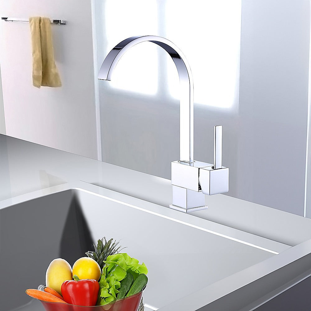 Della Francesca Modern Chrome Sink Mixer Tap | Kitchen & Bath