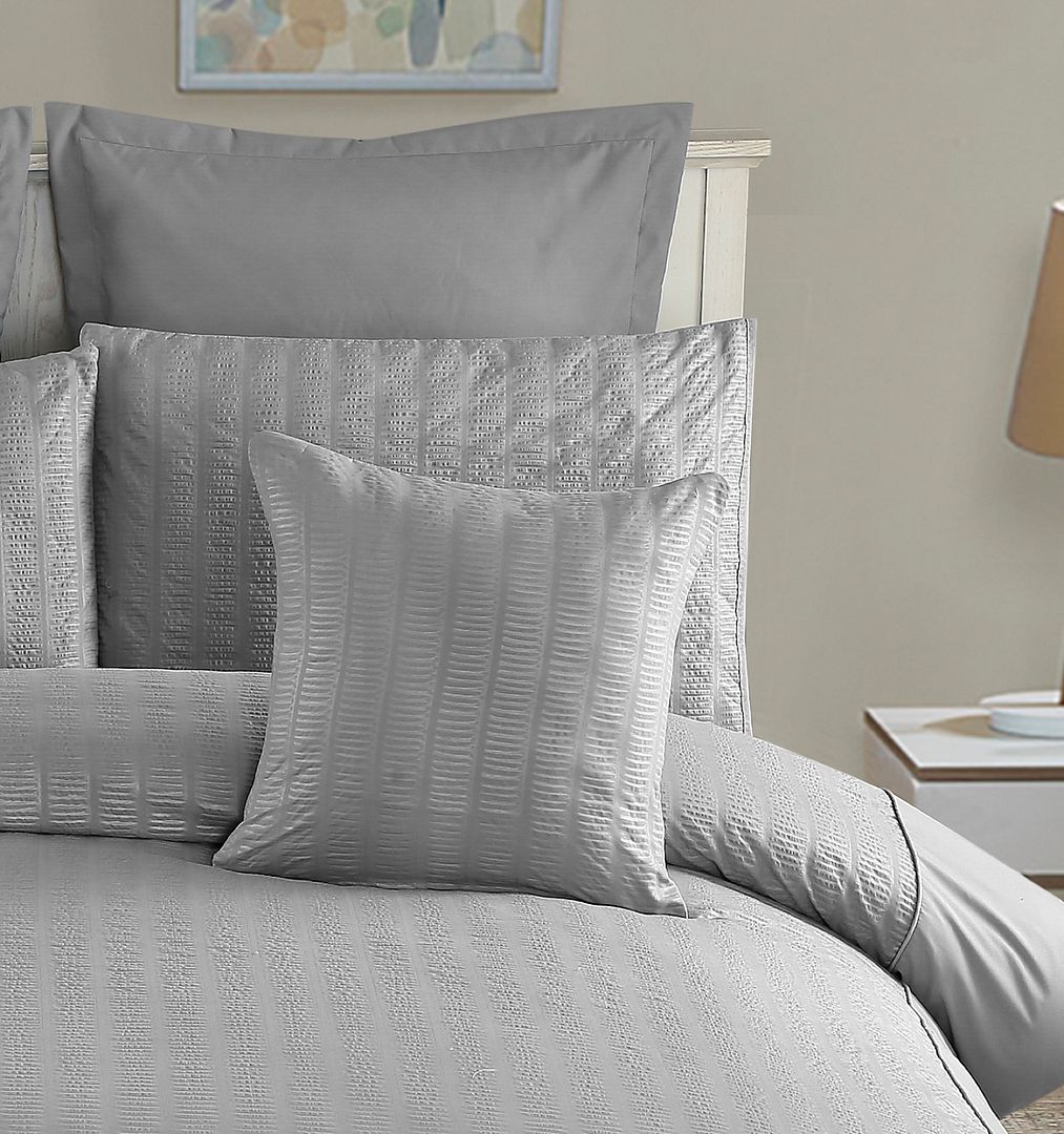 1000TC Premium Ultra Soft Seersucker Cushion Covers - 2 Pack - Grey - Newstart Furniture