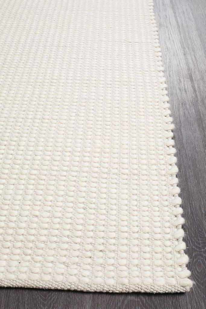 Skandinavian 300 White Floor Rug - Newstart Furniture