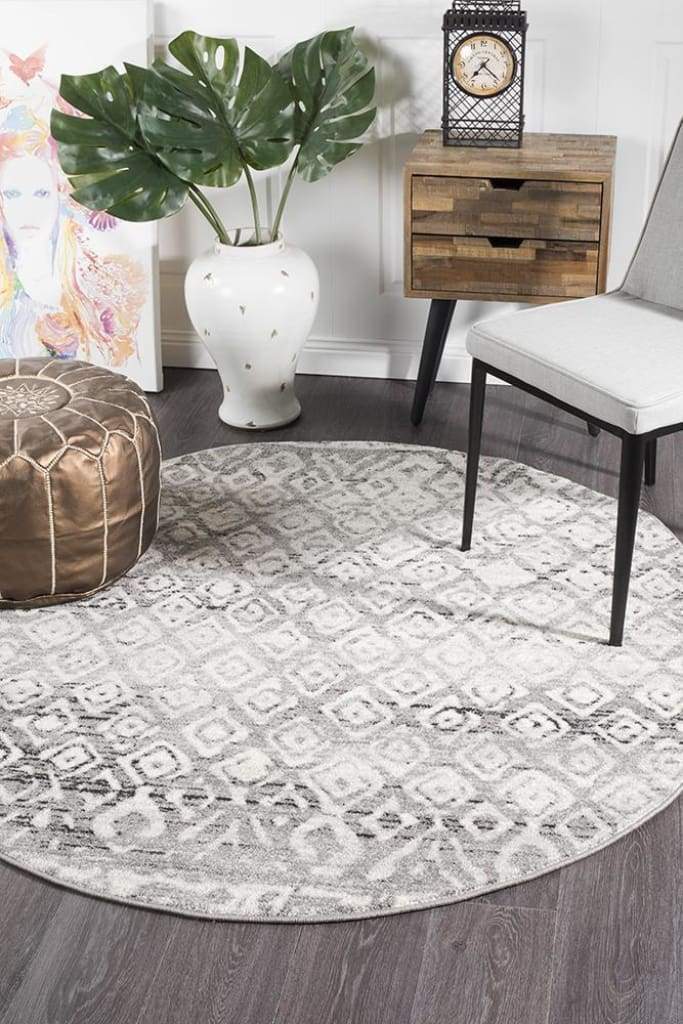 Oasis Zakira Dark Grey Tribal Round Floor  Rug - Newstart Furniture