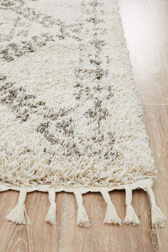 Saffron 33 Natural Floor Rug - Newstart Furniture