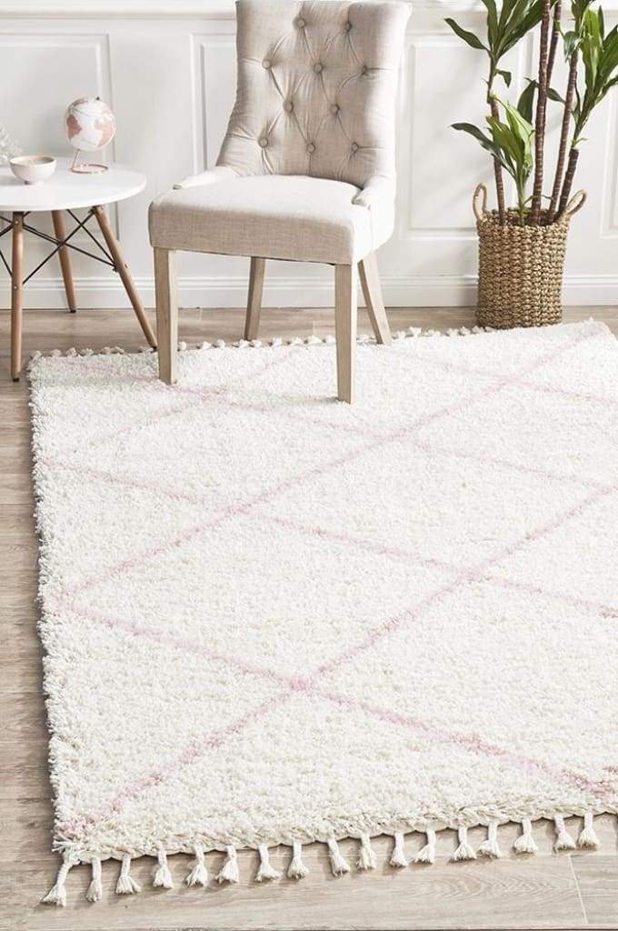 Saffron 22 Pink Floor Rug - Newstart Furniture