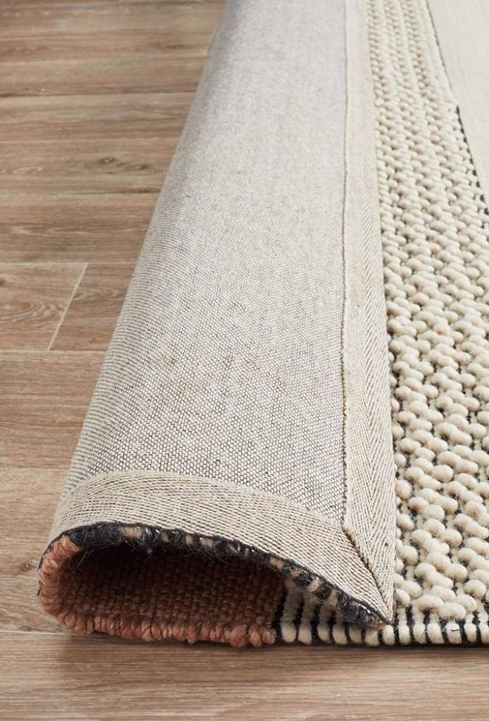 Hudson 809 Textured Woven Floor Rug White Peach - Newstart Furniture
