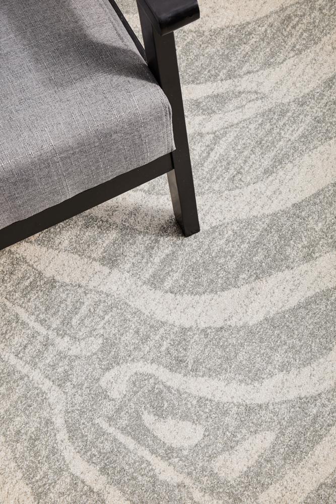 Chrome Savannah Silver Rug - Newstart Furniture