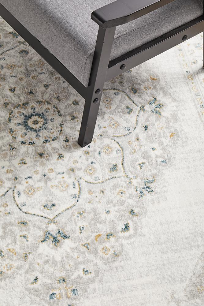 Emotion 77 Green Floor Rug - Newstart Furniture