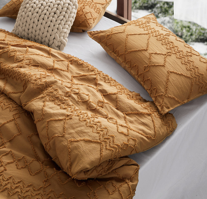 Tufted ultra soft microfiber quilt cover set-single caramel - Newstart Furniture