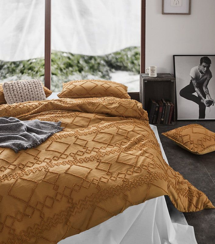 Tufted ultra soft microfiber quilt cover set-single caramel - Newstart Furniture