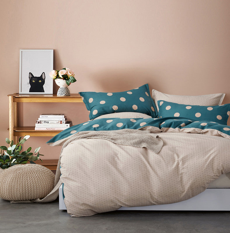 Hugo 100% cotton reversible quilt cover set-queen size - Newstart Furniture