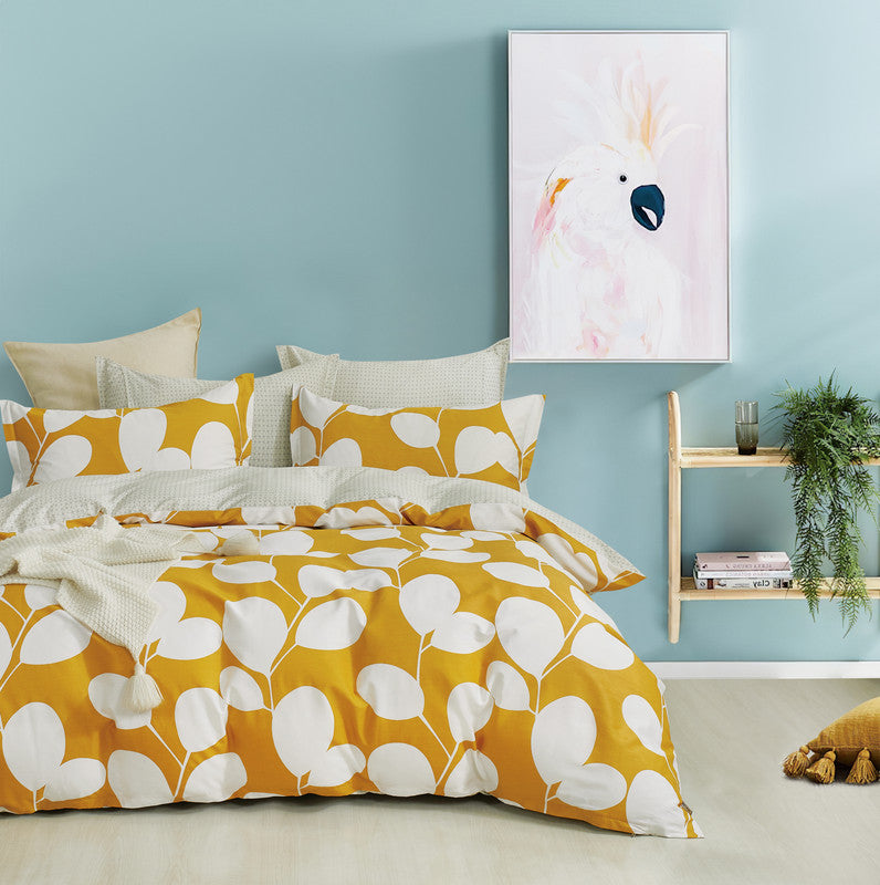 Zoey 100% cotton reversible quilt cover set-queen size - Newstart Furniture