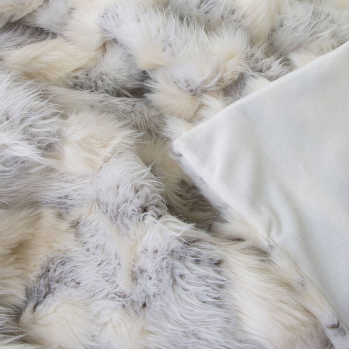 J Elliot Home Arctic Luxury Faux Fur Throw 130 x 160cm - Newstart Furniture