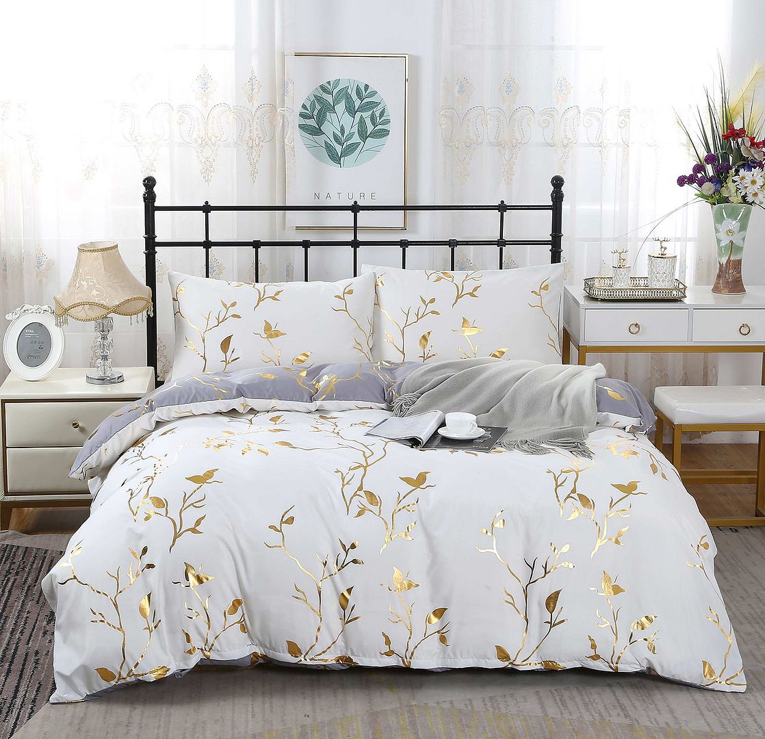 Reversible Queen Duvet Cover Set | White Aesthetic Bedding