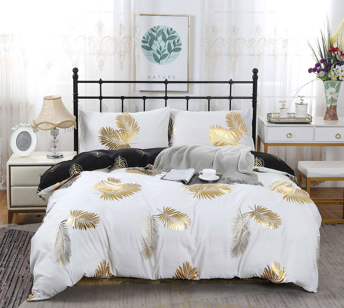 Reversible Queen Duvet Cover Set | Black & Gold Elegance